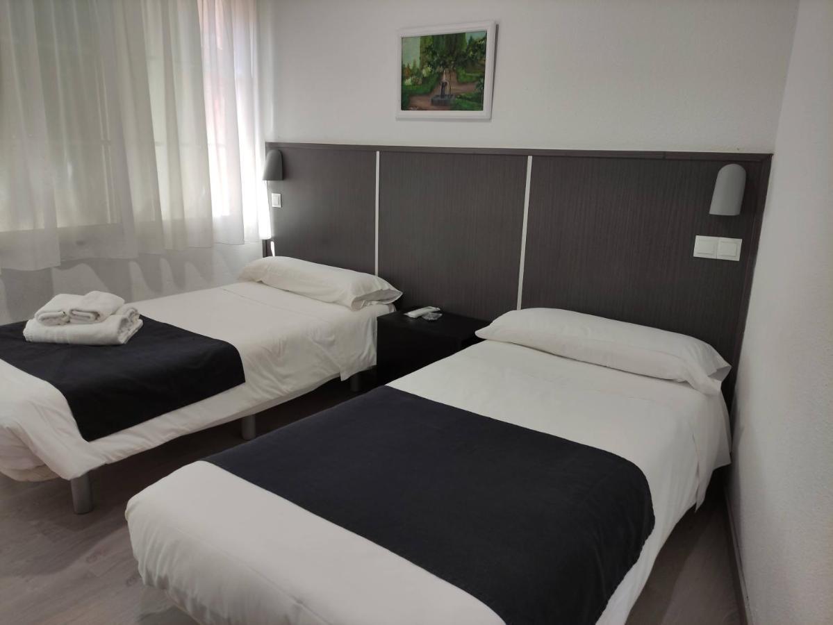 Hostal Dona Isabel 마자다혼다 외부 사진