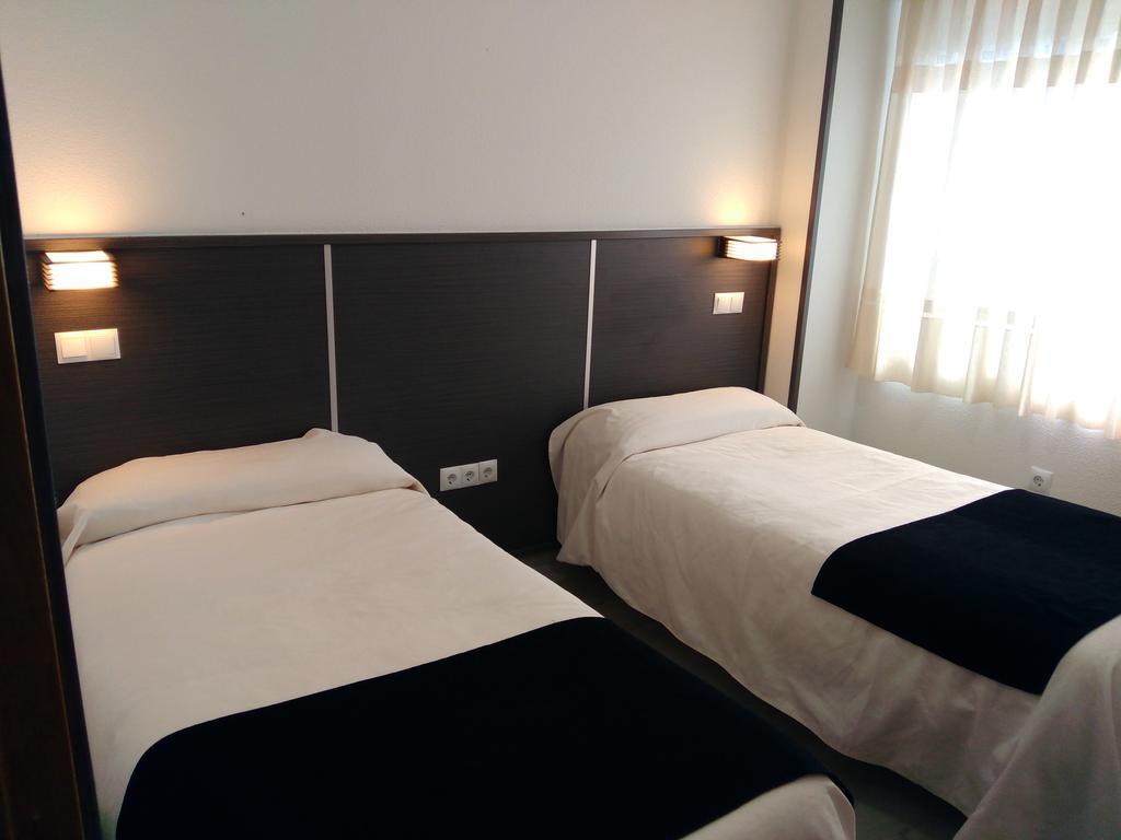 Hostal Dona Isabel 마자다혼다 외부 사진