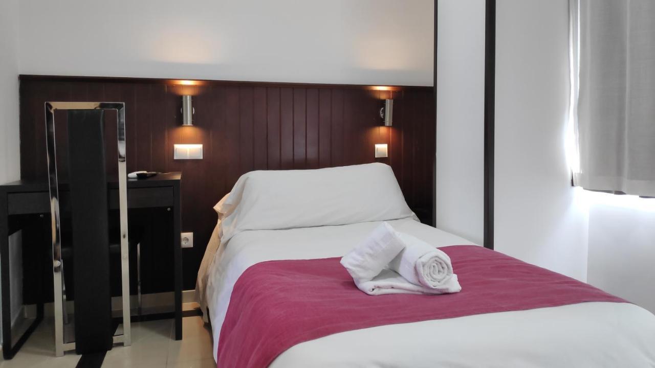 Hostal Dona Isabel 마자다혼다 외부 사진