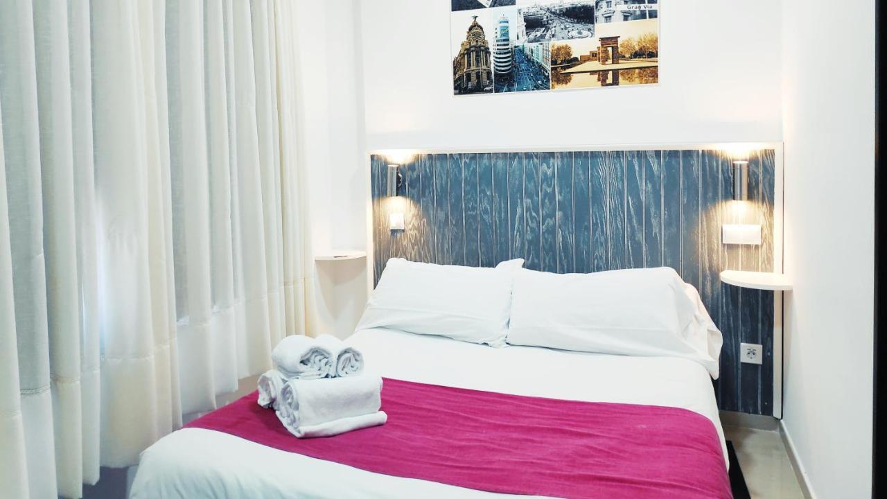 Hostal Dona Isabel 마자다혼다 외부 사진