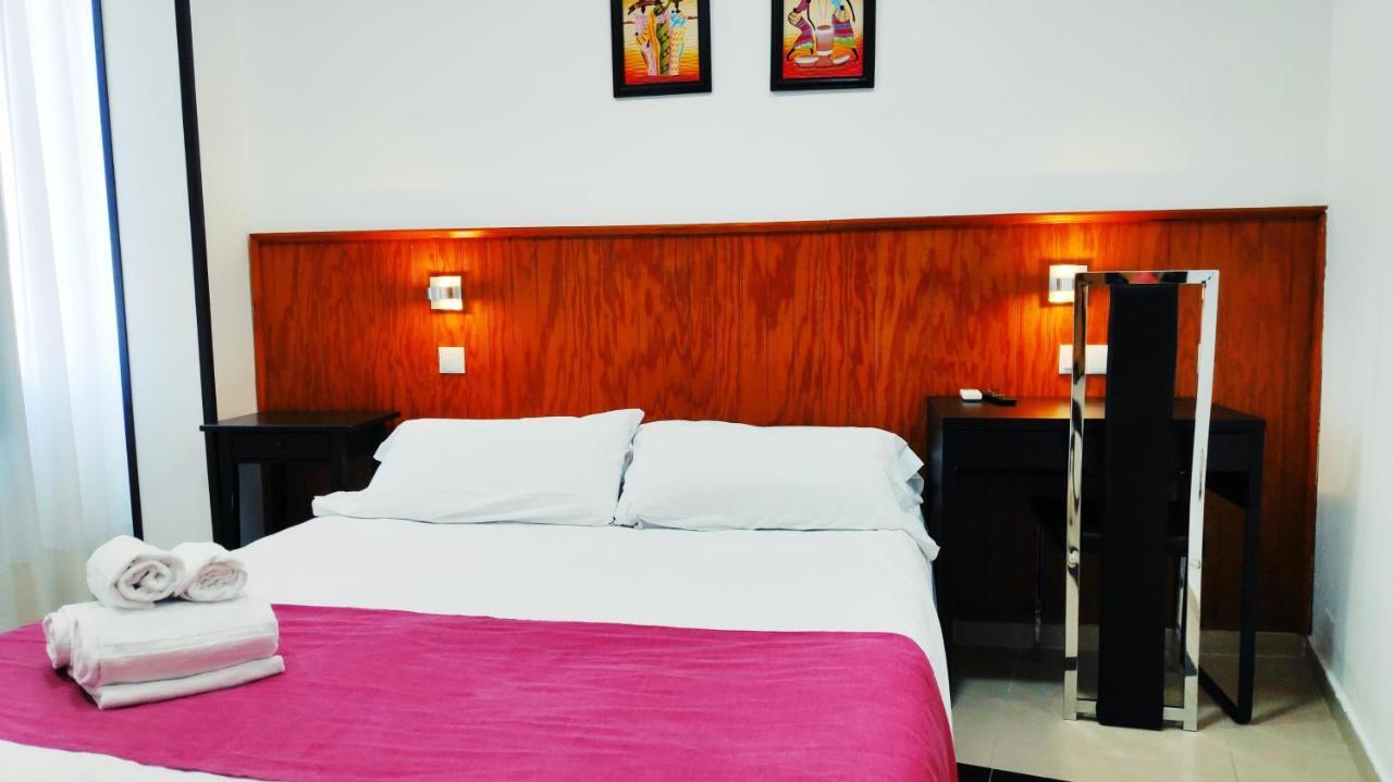 Hostal Dona Isabel 마자다혼다 외부 사진